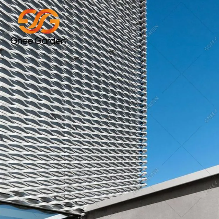 Zanglamaydigan po'latdan yasalgan lavha qoplamasi