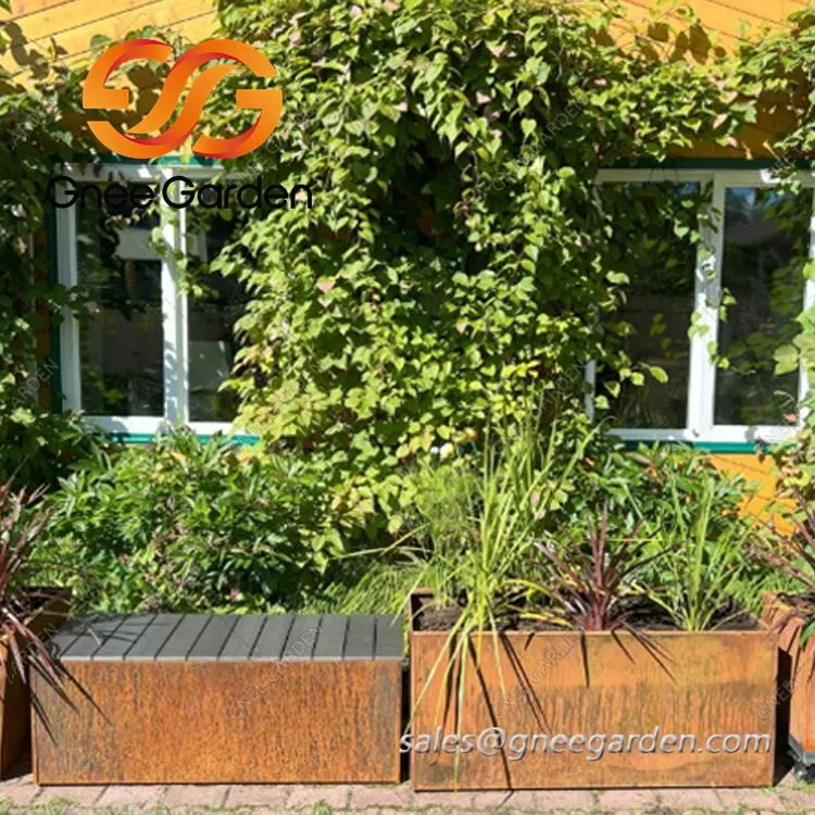 Ob-havoga chidamli po'latdan yasalgan ko'cha mebellari